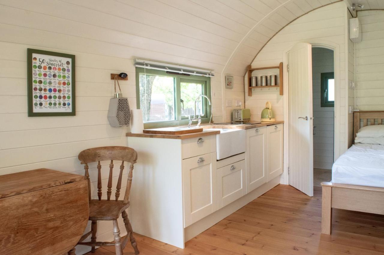 Orchard Farm Luxury Glamping And Campsite Glastonbury Bagian luar foto